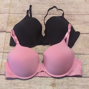 Juicy Couture Set Of 2 Bras Black And Pink Size 38C